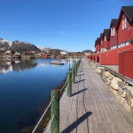 Ballstad Brygge Rorbu Ngoại thất bức ảnh