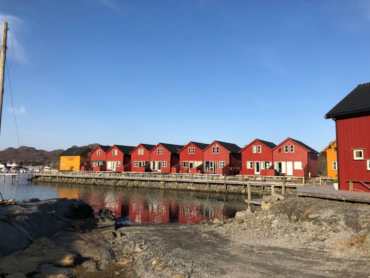 Ballstad Brygge Rorbu Ngoại thất bức ảnh